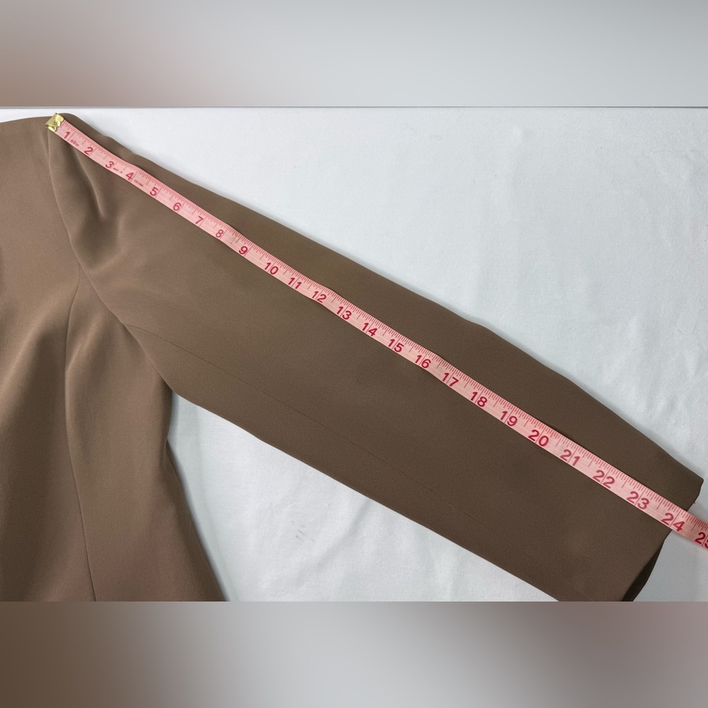 Talbots Silk Classic Two Button Tan Blazer Pockets Size 12 - Picture 8 of 9